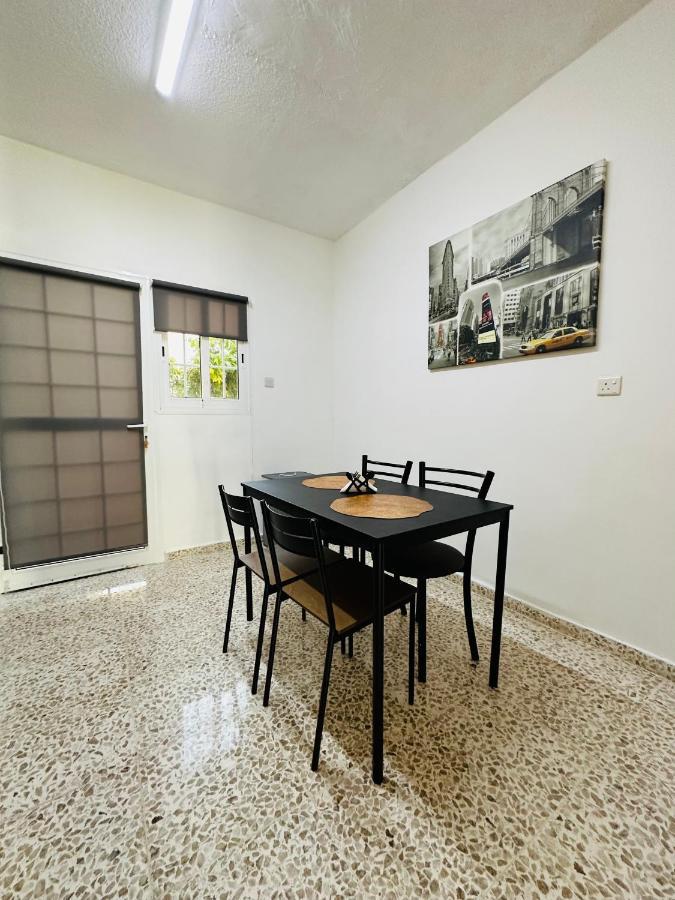 Arya Seaview Apartment In The Heart Of Coral Bay (Adults Only) ภายนอก รูปภาพ