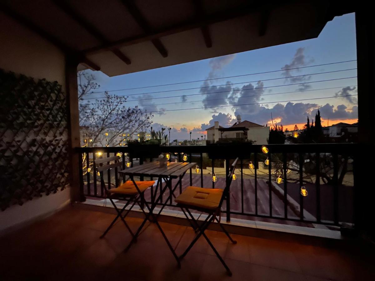 Arya Seaview Apartment In The Heart Of Coral Bay (Adults Only) ภายนอก รูปภาพ